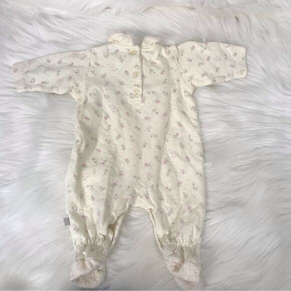 Walt Disney Collection Vintage Winnie The Pooh Baby Footie Onesie Size 3 MOS - Picture 7 of 10